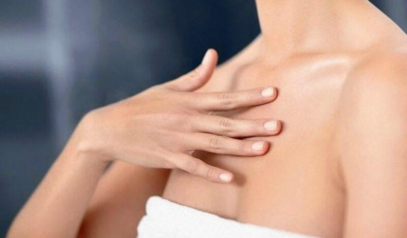 Аллергия в области груди